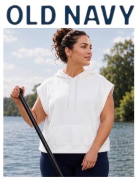 4X Old Navy Women's Dynamic Fleece White Hoodie Top, New With Tags